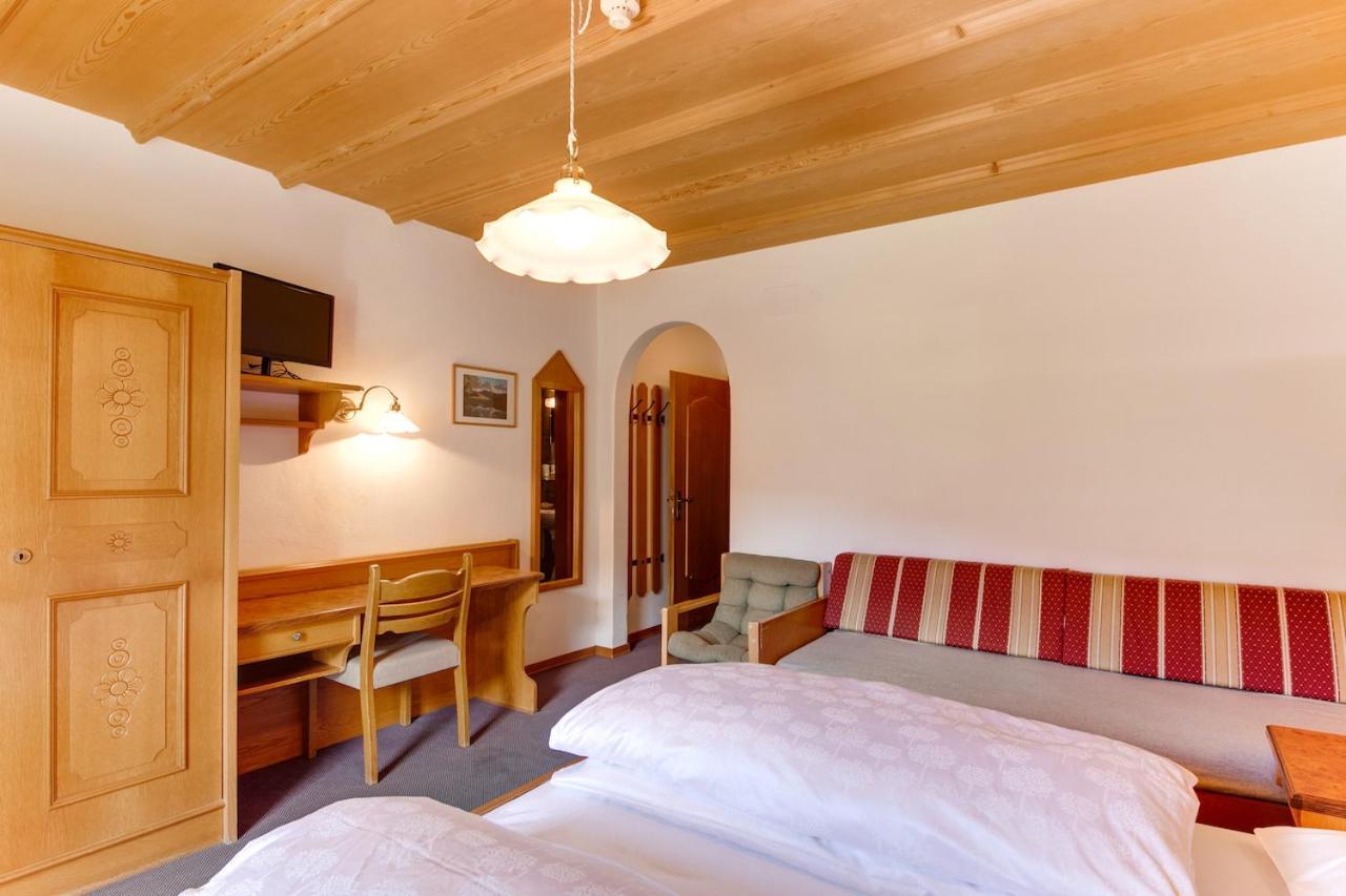 Smy Koflerhof Wellness & Spa Dolomiti Hotel Rasun di Sopra Room photo